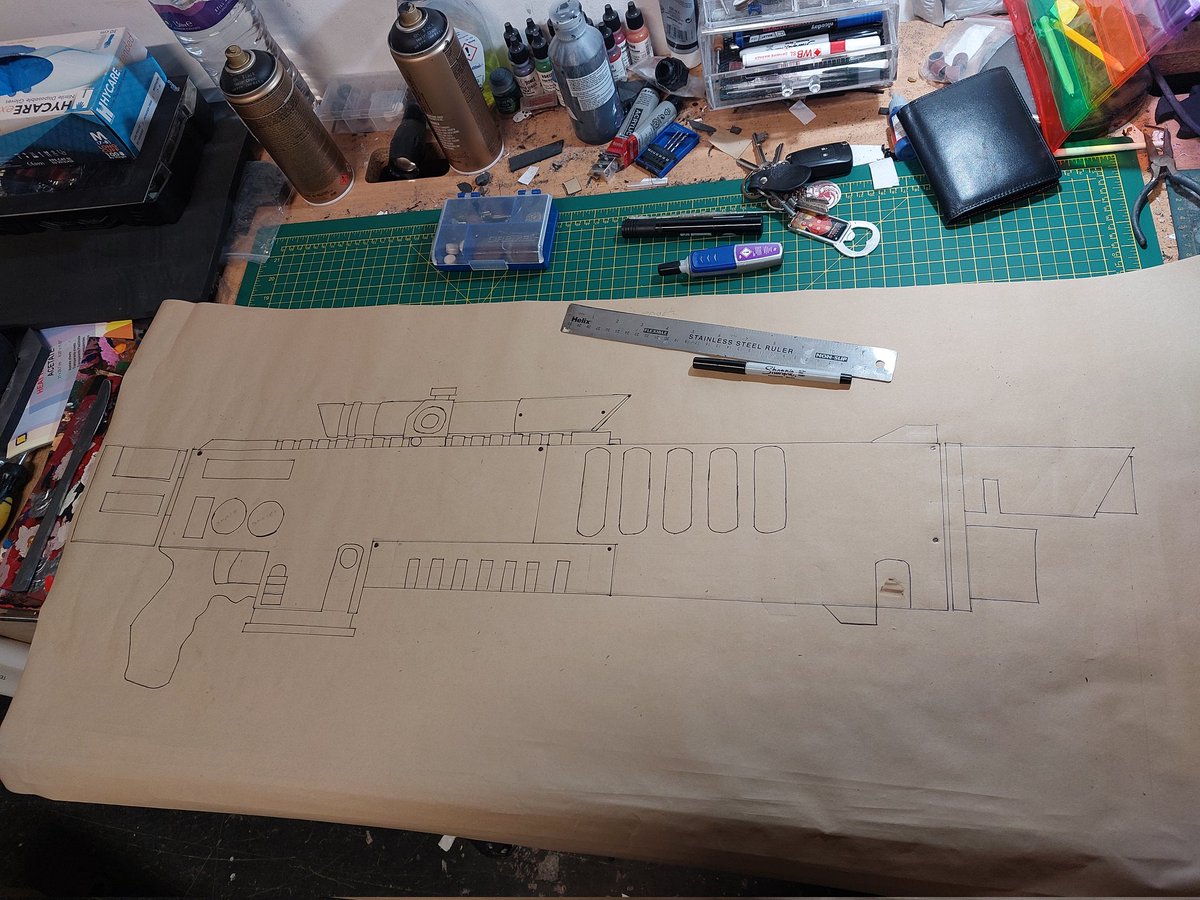 SpecificGeneric's tweet photo. New event coming up with the Warhammer lot so time to work on a new Lasgun!

#GamesWorkshop #40k #warhammer40k #imperialguard #kasrkin #cosplay #foam #foamsmith https://t.co/z7G8l1Hoqa