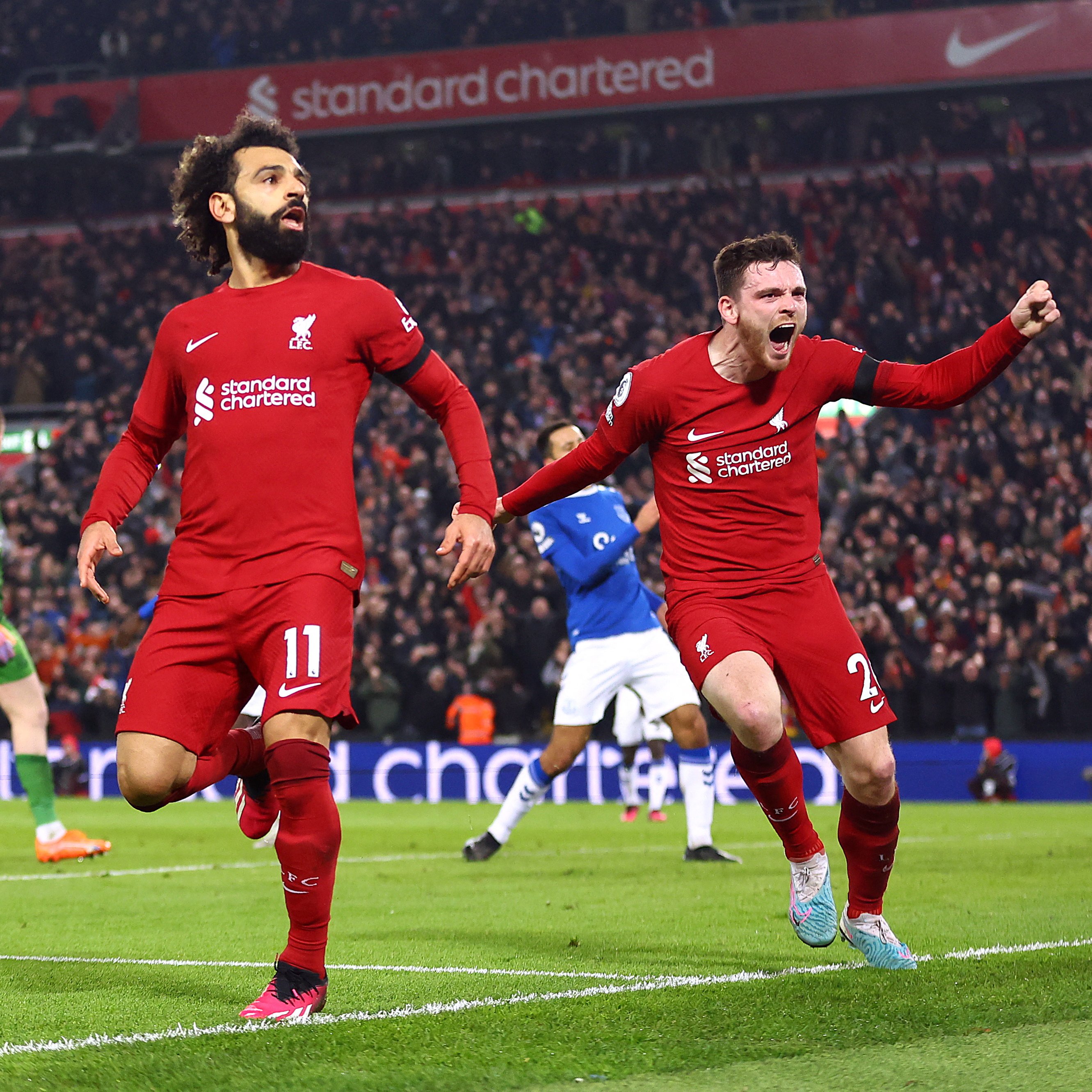premier-league-on-twitter-half-time-liverpool-1-0-everton-the-hosts