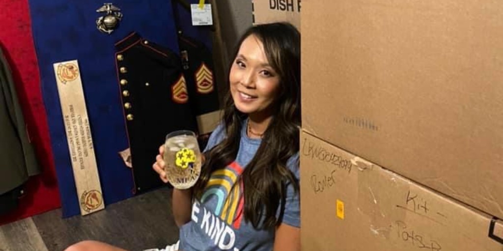 MilSpoOfTheYear's tweet photo. Its AFI’s #MSOYMonday! Our 20-21 AFI MCAS Yuma SOY, Hana Romer, currently works as an outreach consultant on the VA Mental Health campaign. Being part of the AFI MSOY community has helped her network & get VA mental health resources out there. #AFIMSOYFamily #MSOY21 https://t.co/t61cuOttog