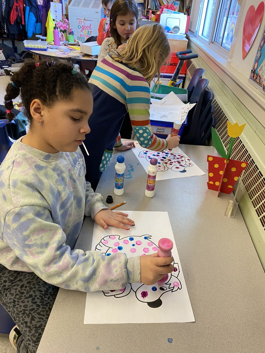 jen_cormier's tweet photo. Happy 100th Day of School!!!! https://t.co/8s13xQ836D