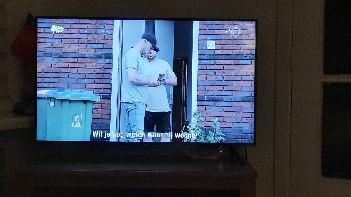 el_isa_tralalie's tweet image. &apos;Wil je nog weten waar hij woont&apos;
Euh, ja doe maar.

#huntedvips