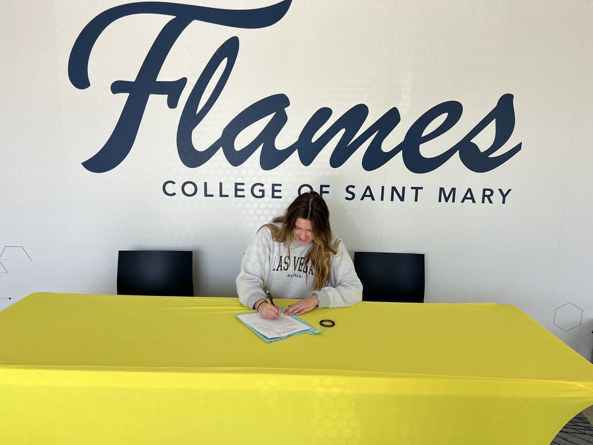 csm_soccer's tweet photo. Congratulations to our girl @KaylieKayliemr who signed her papers for @CSM_Omaha DPT program! We were so excited we decided to do another signing photo four years after the last one. Incredibly proud of her and her journey! https://t.co/RdbE49TveF