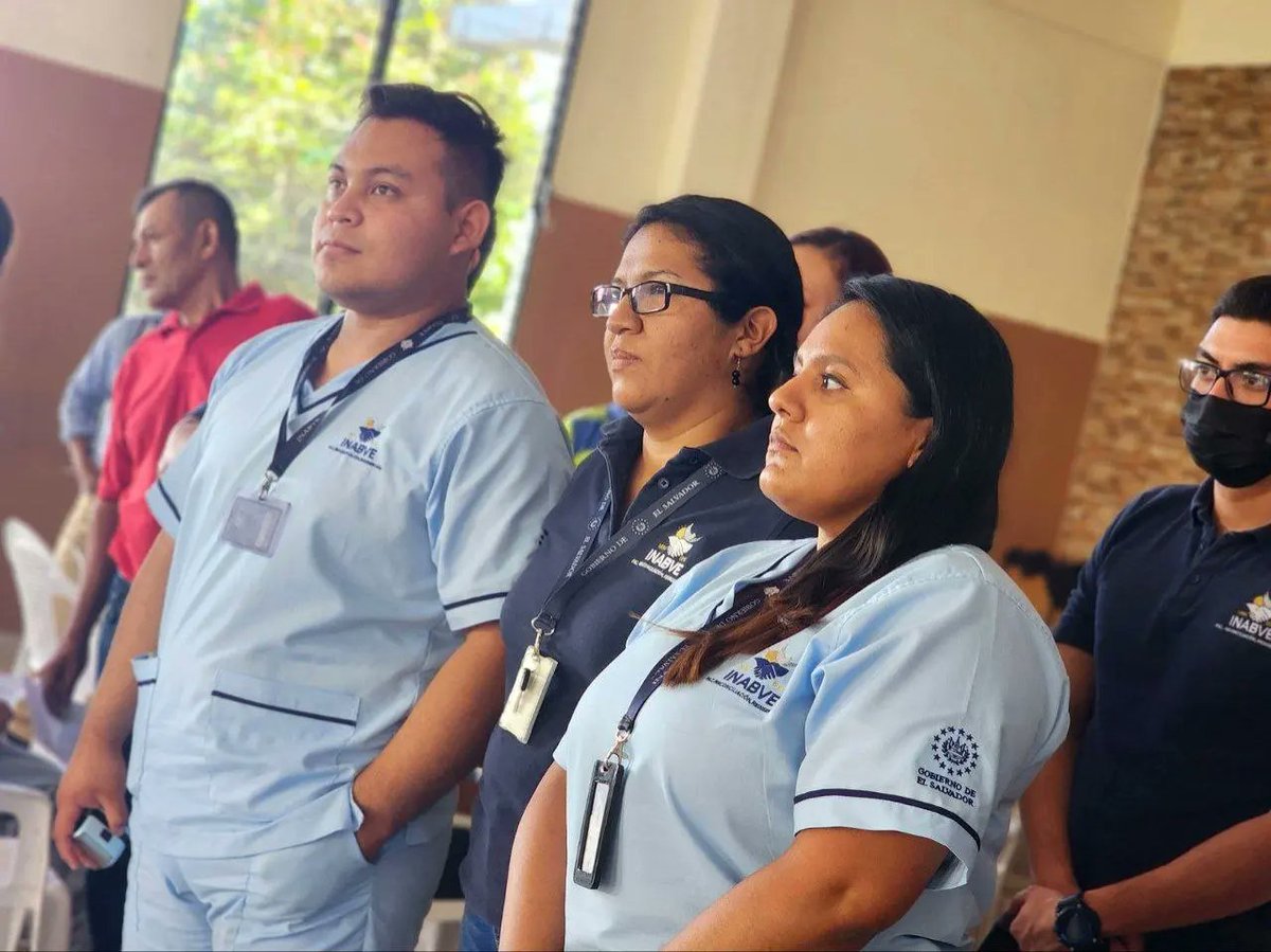 BarrientosAMSV's tweet photo. ¡Gracias #INABVE por facilitar este servicio médico a nuestros veteranos! https://t.co/BTfruorxjc