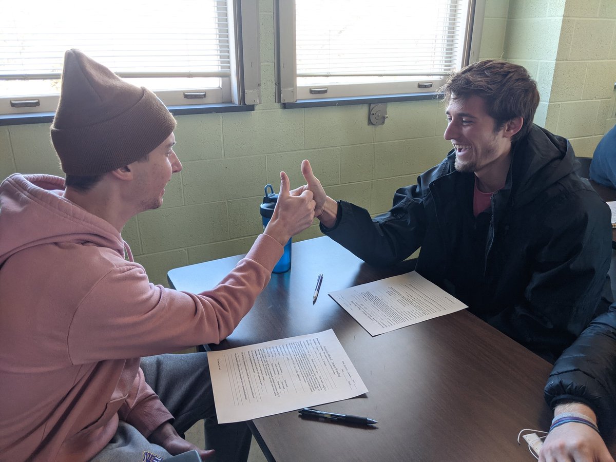 Loras College Chemistry tweet media