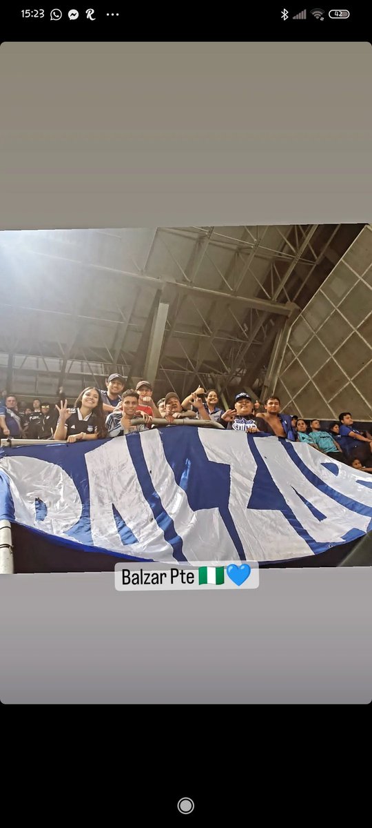 MaHy_CSE's tweet photo. Explosión azul 2023 💙

#Csemelec #Emelec #explosionazul2023 https://t.co/1iFxs7M5jf
