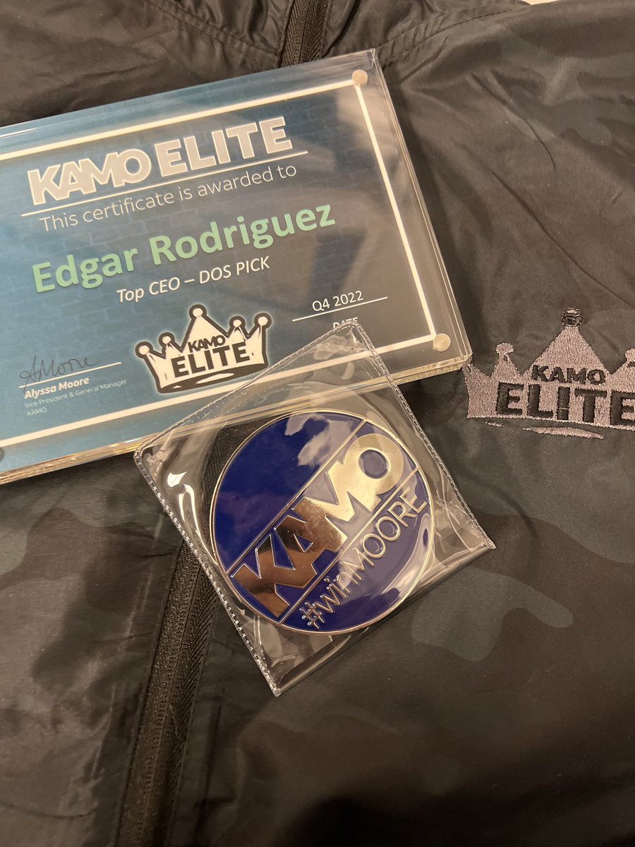 Edgar Rodriguez (@edgarrgz_) on Twitter photo Beyond grateful for this recognition! Thank You <a href="/Farzad_Farokhi/">Farzad Farokhi</a>! #winasone #KAMOkonnects #lifeatatt #winMOORE Beyond grateful for this recognition! Thank You <a href="/Farzad_Farokhi/">Farzad Farokhi</a>! #winasone #KAMOkonnects #lifeatatt #winMOORE