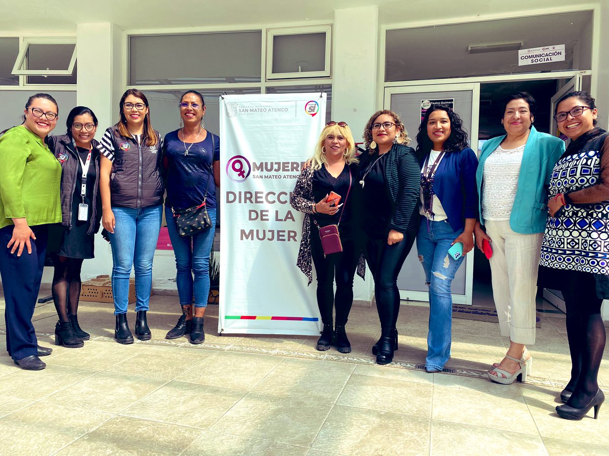 wen_chavezf's tweet photo. En la Dir. de la Mujer del @SanMateoAGob  estamos construyendo y planeando proyectos en beneficio de las atenquenses, con nuestra amiga @kenyacuevas101 de @CTiresias. #UnidasSí. https://t.co/hEyeX6WK8V