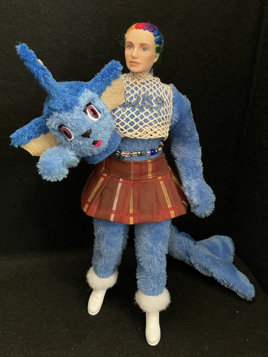MiaChavi's tweet photo. My OC Vaporeon Doll, with removable outfit,fursuit head and articulated tail by #miachavigeekery #fullyposeable #articulatedart #fursuitdoll #pokemondoll #pokemondollcostume #dollcostume #dollcloths #personalizeddoll #furrydoll #furrydollmaker #blackartist #commissionsopen https://t.co/TRD4HQGxhF
