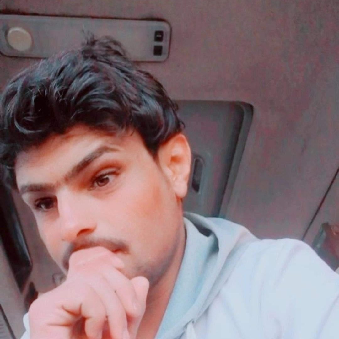 yosfWMx's tweet photo. #صورة_ملف_شخصي_جديدة https://t.co/1JvFWCh2bC