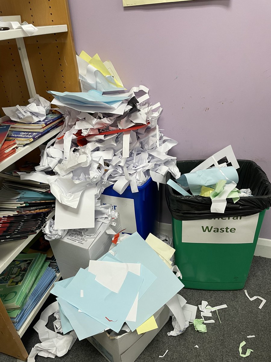 MothTheArsonist's tweet photo. A moment of silence for all those trees #recycling #SchoolLife #Memes https://t.co/wsCK2UulG3