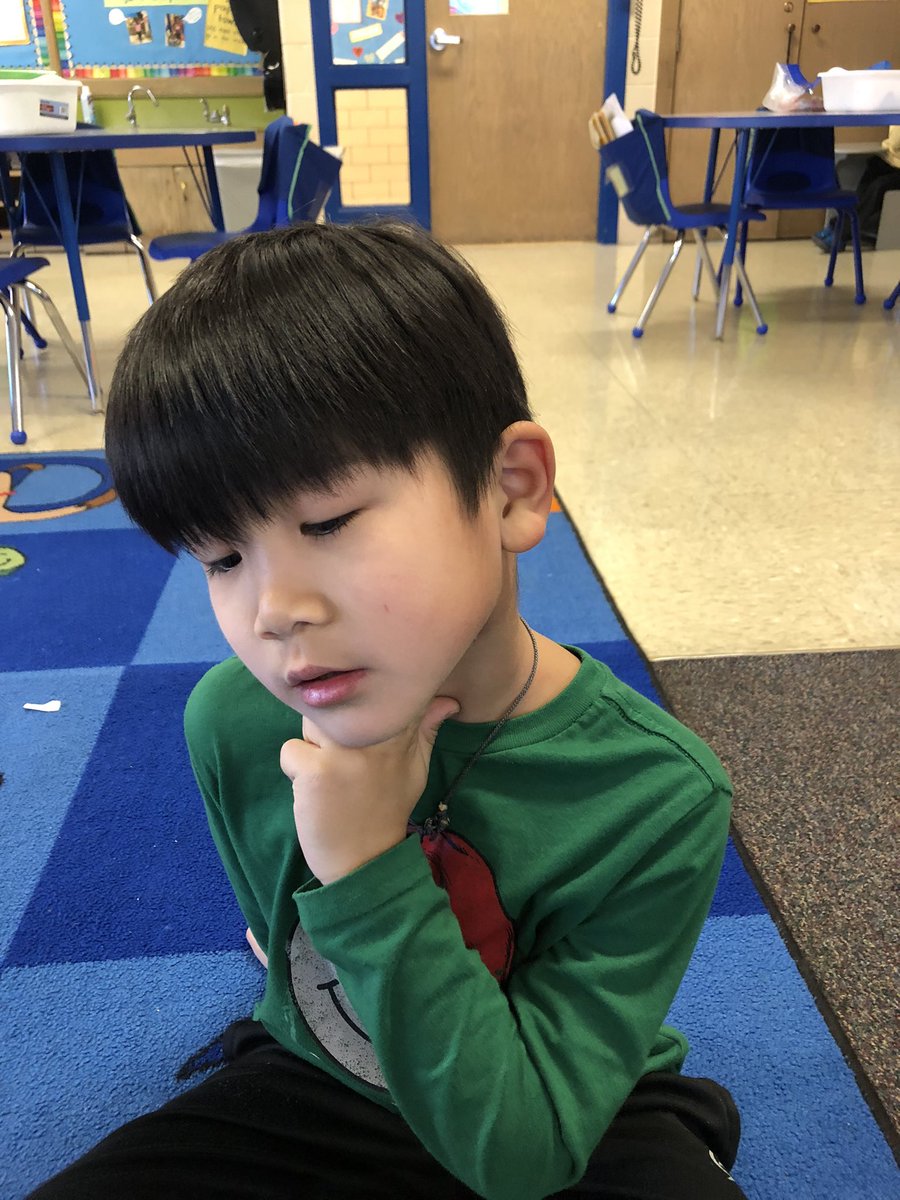 Our Heart Healthy Bingo started today. We learned how to find our pulse today! <a href="/ParkadePanthers/">Parkade Elementary</a> #HeartHealthyPKE