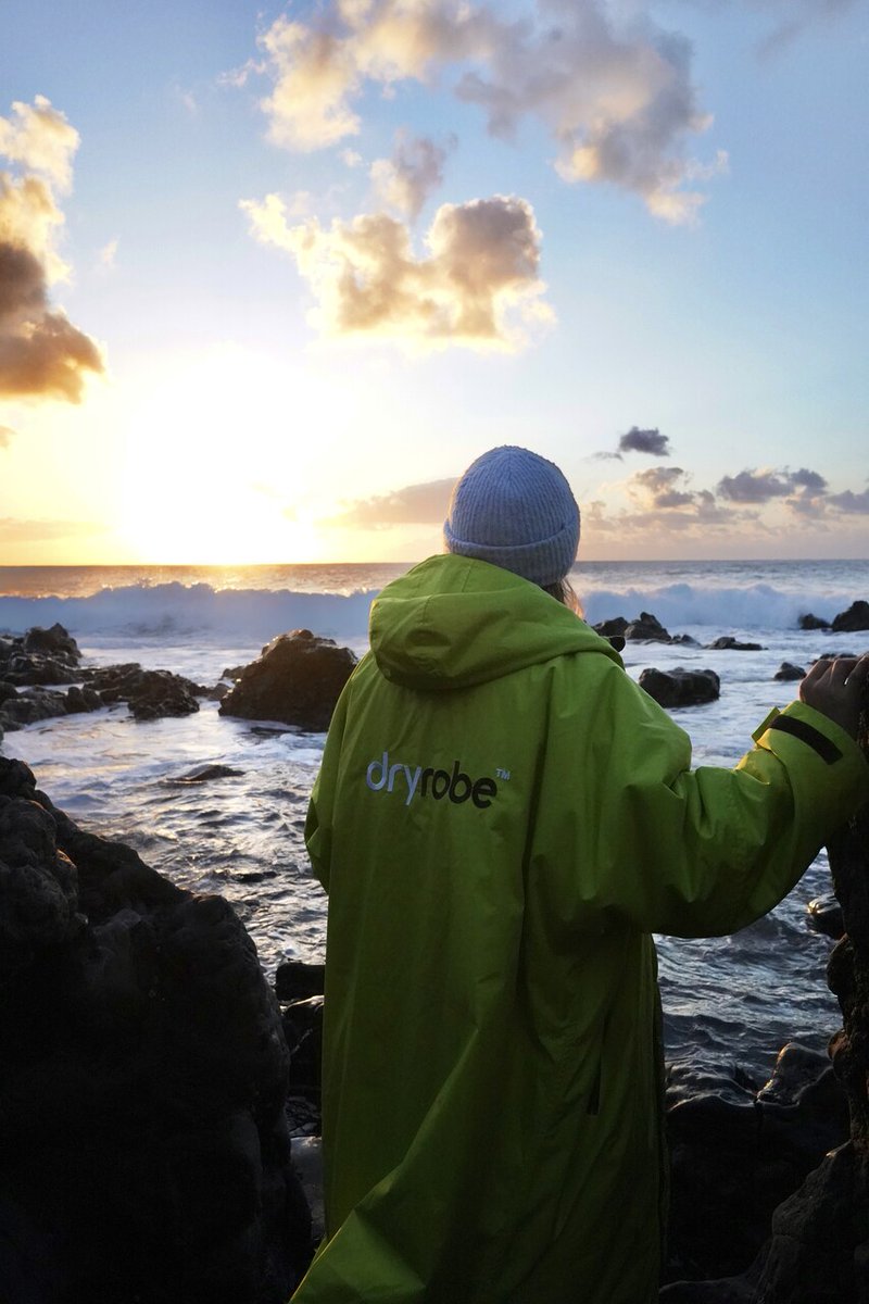 dryrobe's tweet image. Preserve your energy for the water in one of our boldest colours 🟢⁠

Brighten up your cold water adventures with our Limited Edition Lime Green dryrobe® Advance👇dryrobe.com/products/dryro…
⁠
#dryrobe #dryrobeterritory #changingrobe