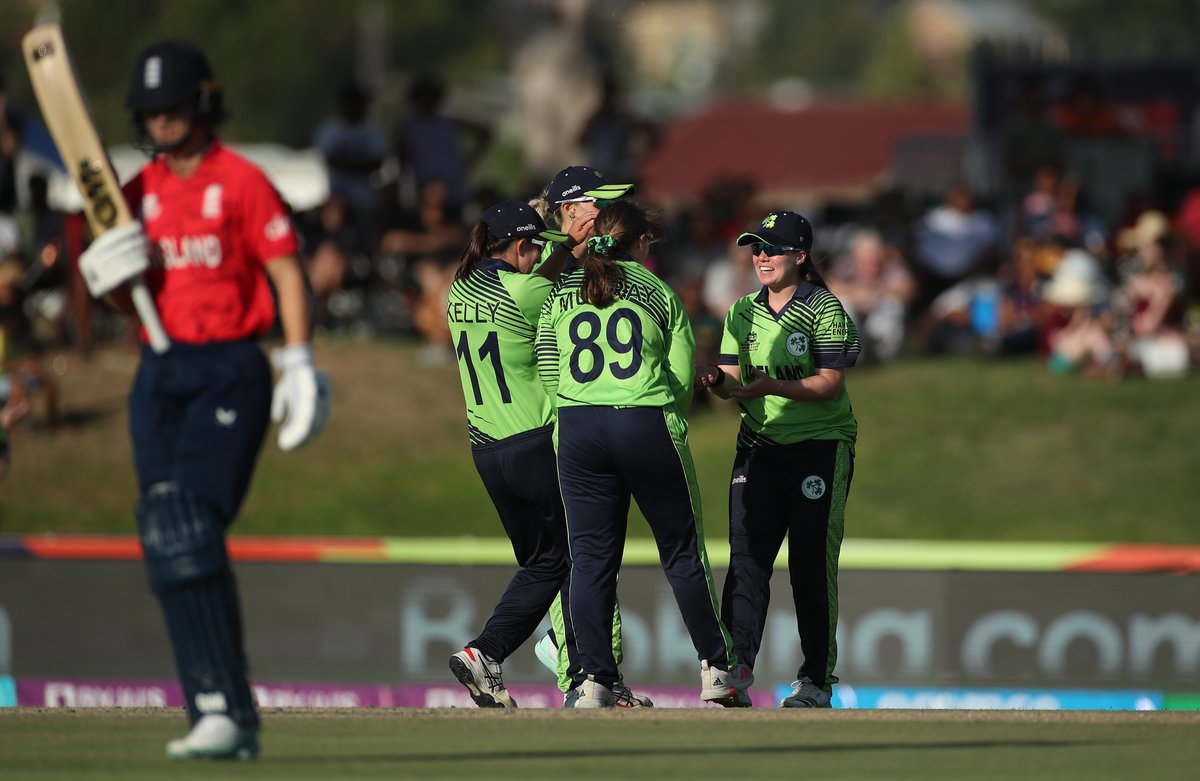 IrishWomensCric's tweet photo. Cara Murray today:

3-0-15-3 

Brilliant stuff to open her account in the tournament 🙌

#T20WorldCup | #BackingGreen ☘️ https://t.co/eOwfAktgxp