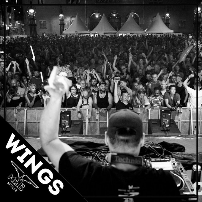 BE INSIDE MISTER B… AND KNOW EVERYTHING ABOUT OUR EVENTS

Check it out in WINGS ?https://t.co/dHFdWOQ7VC?