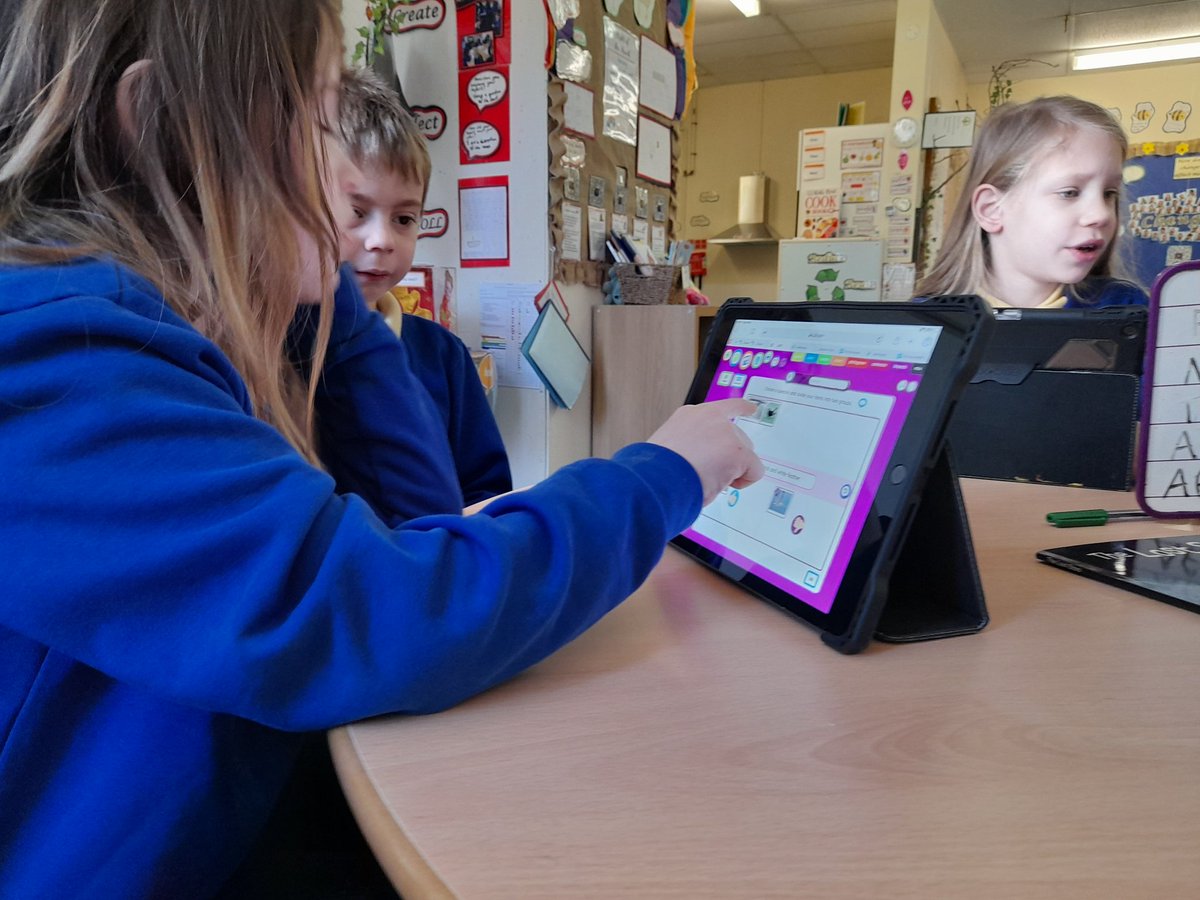 We created a branching database using our DCF skills for others to be able to identify the most common birds we spotted outside during bird watching week.<a href="/YearTwoBPS/">Year 2</a> <a href="/Blackwood_PS/">Blackwood Primary</a>