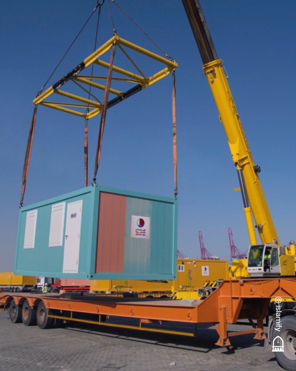 Alhamdhulillaah's tweet photo. Qatar has donated 10,000 mobile homes to
help those who were made homeless by the
earthquake.

The homes were oringially built as accomodation for
fans who visited the World Cup last year. https://t.co/wHim9dNlT9