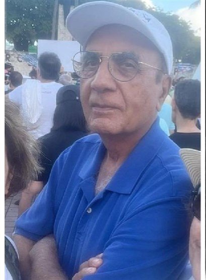 #پرویز_ثابتی: «تأسیس مرکز بهائیان در مشهد مجاز نیست اما فعالیت‌ ضدبهائی مجاز است.»
در نامه ۱۲ خرداد ۳۶ به امضای مدیر کل اداره سوم ساواک، پرویز ثابتی، تاسیس مرکز برای "مسلک ضاله #بهائی" در "شهر مقدس مشهد" ممنوع اما فعالیت "تبلیغات اسلامی (ضد بهائی) در حد معقول" مجاز دانسته شده.