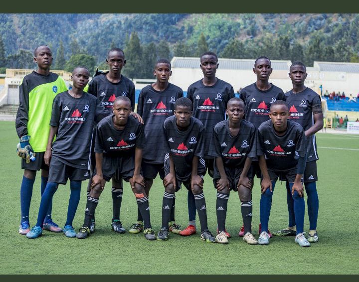 essumbaa's tweet photo. Uyu munsi ikipe yacu y'umupira w'amaguru muri @essumbaa ihagurutse mu kigo  cya E S Sumba yerekeza aho irara kuri Hilltop Hotel Ikipe izahaguruka I Kigali yerekeza Tanzania Dar es Salam. Ni mu marushanwa ya U-15 y'abanyeshuri muri African School  Championship (CECAFA). https://t.co/SmsNVtZUEy