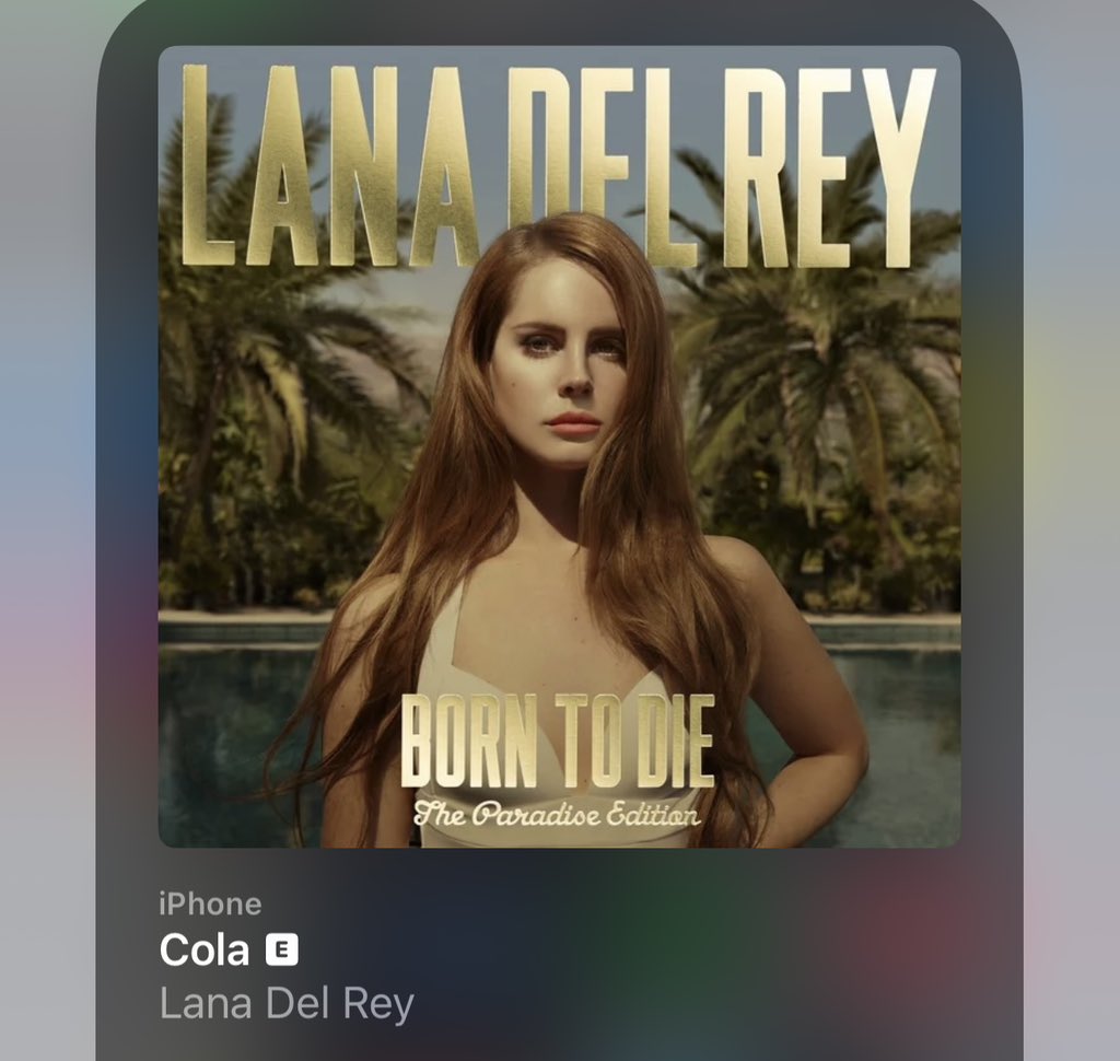 b's tweet "me in public my headphones " Trendsmap