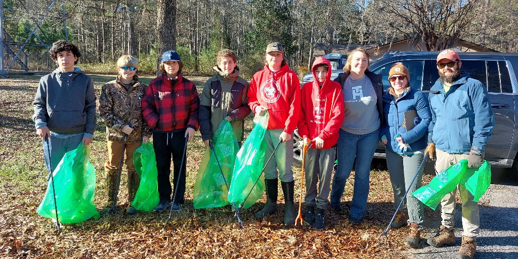 Shout out to T&H Admin Destiny Bendell (third from right) and Water Resources Project Manager Hillary Aton (second from right) for participating in the @ChasWaterkeeper Cleanup at the Francis Marion Forest in Cordesville, SC. #chaswaterkeeper #THCommunity #THPeople