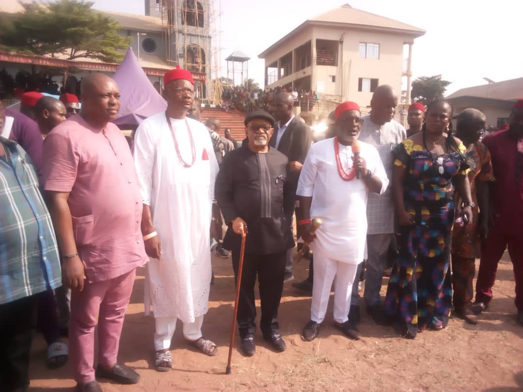 ANSG_MoI's tweet photo. News Production of the Anambra State Ministry of Information 

Ngige, Monarch commend Alor new PG
By Juliana Nwachukwu

For more details visit
https://t.co/Y8NulSaBaR https://t.co/FjyLjEPuk4