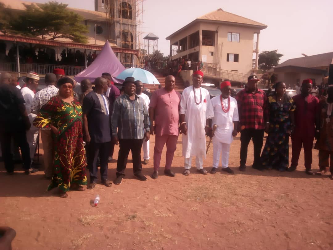 ANSG_MoI's tweet photo. News Production of the Anambra State Ministry of Information 

Ngige, Monarch commend Alor new PG
By Juliana Nwachukwu

For more details visit
https://t.co/Y8NulSaBaR https://t.co/FjyLjEPuk4