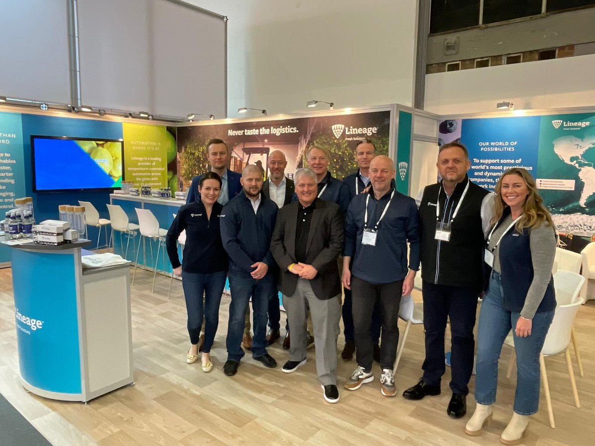 OneLineage's tweet photo. The #oneLineage team had a great time at @Fruit_Logistica last week in Berlin, Germany! Thank you to everyone who stopped by our booth, and shout out to Edwin Wentick for an excellent talk! #WhereInTheWorldIsLineage https://t.co/QJh3ma4sg4