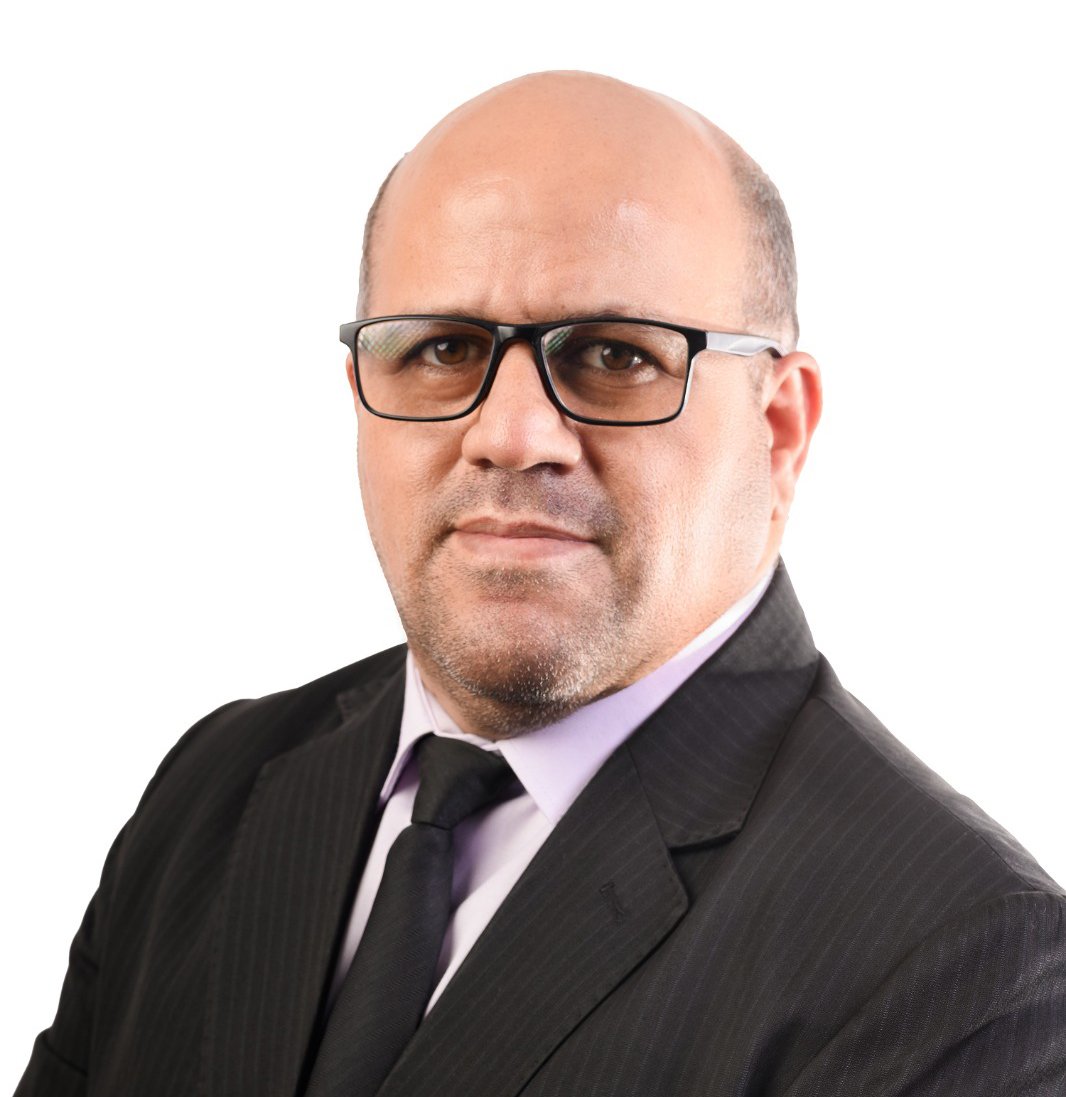 HuaralS's tweet photo. ✅ El Ministerio de Vivienda, Construcción y Saneamiento nombró a Andrés Javier Morales Morales como el nuevo director ejecutivo del @otassperu.

✅ El profesional, con gran experiencia en gestión pública, liderará el reflotamiento📊 de 18 empresas prestadoras (EPS) bajo el #RAT. https://t.co/hrN6Wjwyev
