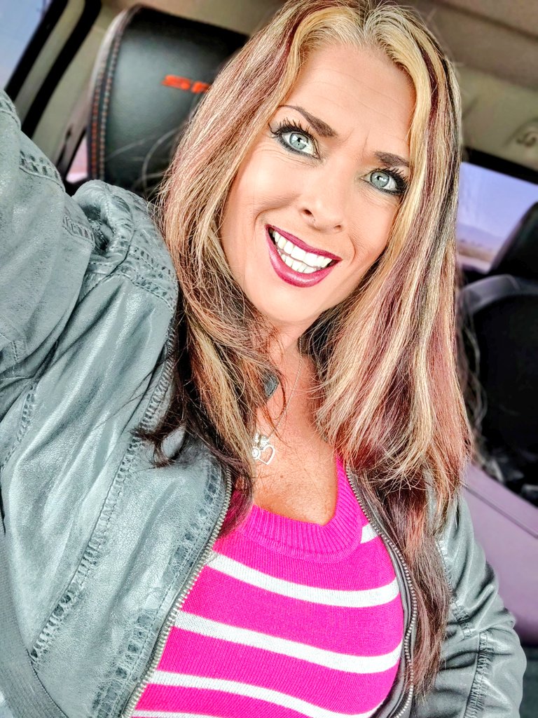 GOLDIE BLAIR on Twitter: "Ok on Our way to Vegas again for 3 days of #