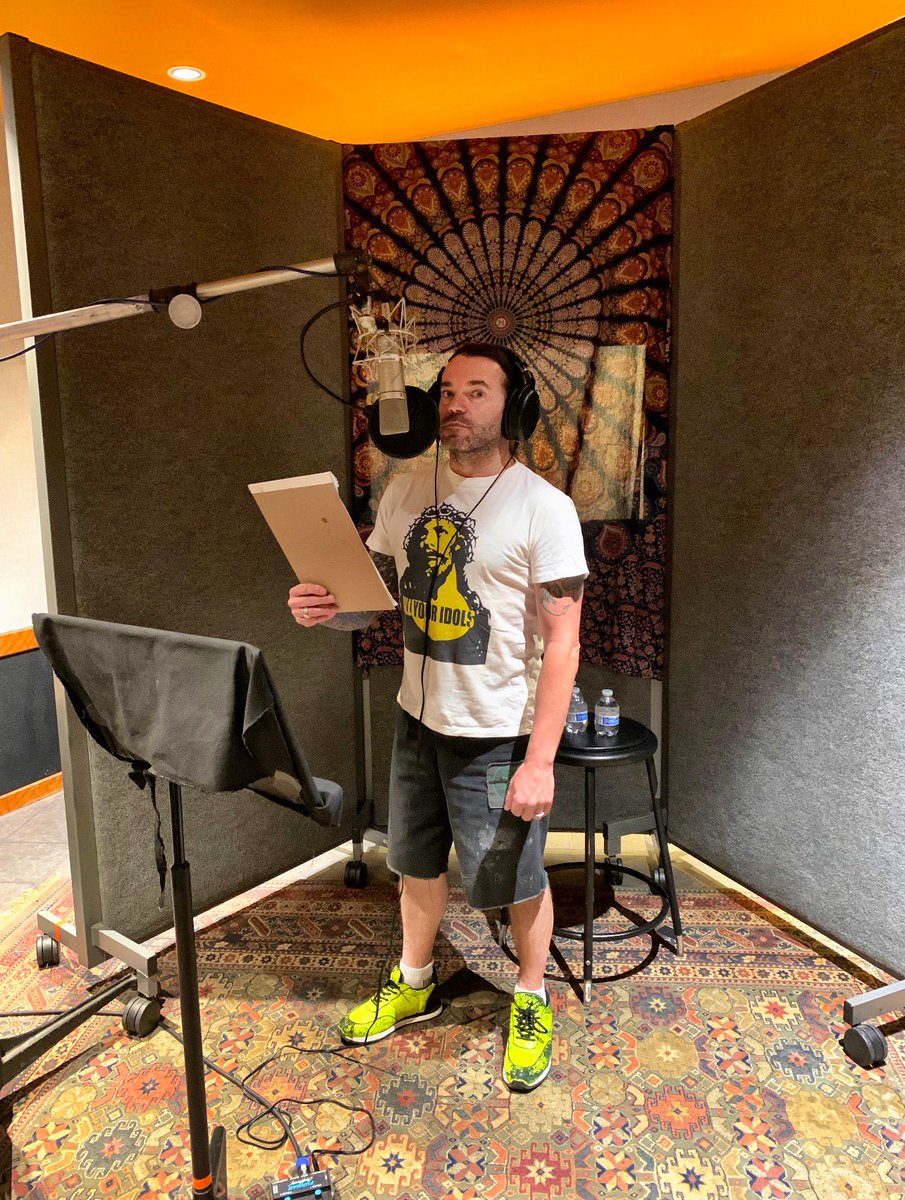 JeremyXWagner's tweet photo. My bros  @frankienasso, @tommymcwilliams &amp; I rolled into the sacred halls of my favorite studio on the planet—the unparalleled @CriteriaMiami, for a top-secret recording session for my good pal, Ol Drake &amp; @Evile.

#CriteriaMiami #Evile #OlDrake #NapalmRecords @NapalmRecords https://t.co/UtU8lAwjWH