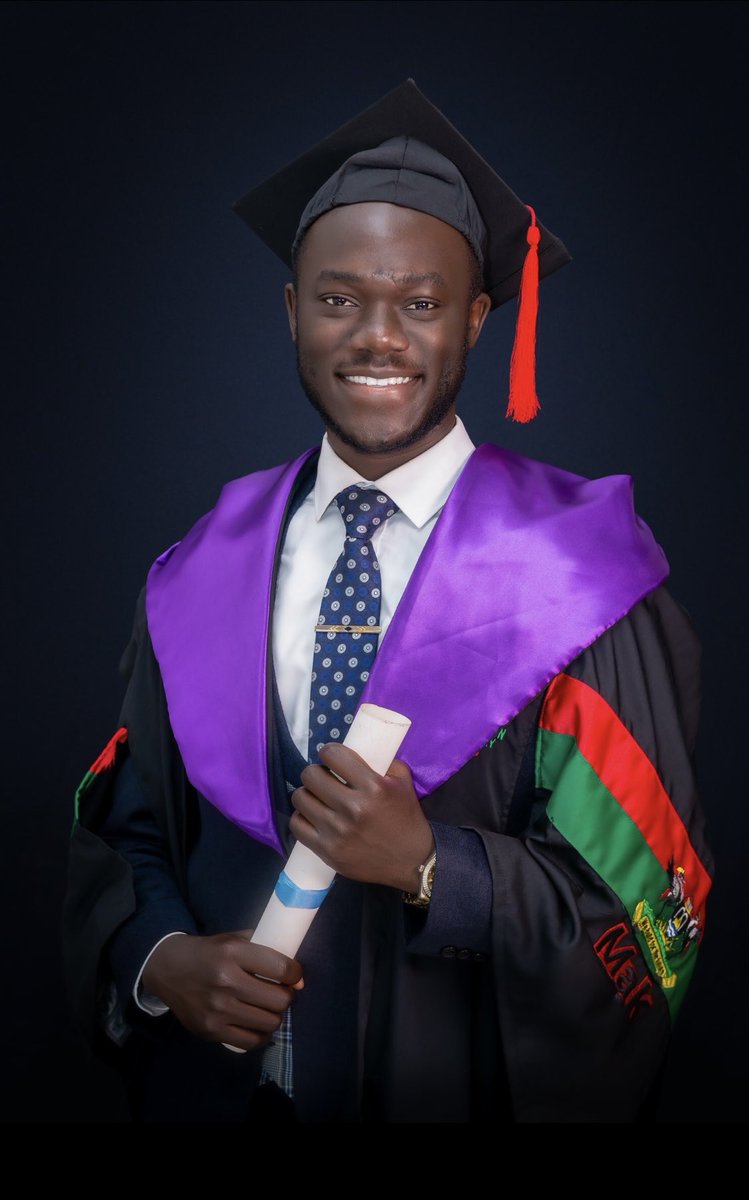 jordan_magala01's tweet image. 12 years ago, it was only a dream! As a young boy from Mwiri Pri. Sch ⁦⁦@MOBA1911⁩ I joined Namilyango College ⁦@ngonians⁩ just like I always dreamt. Today, I graduated with a Bachelor of laws degree from ⁦@MakerereLaw⁩. Believe in your dreams!#50th law class
