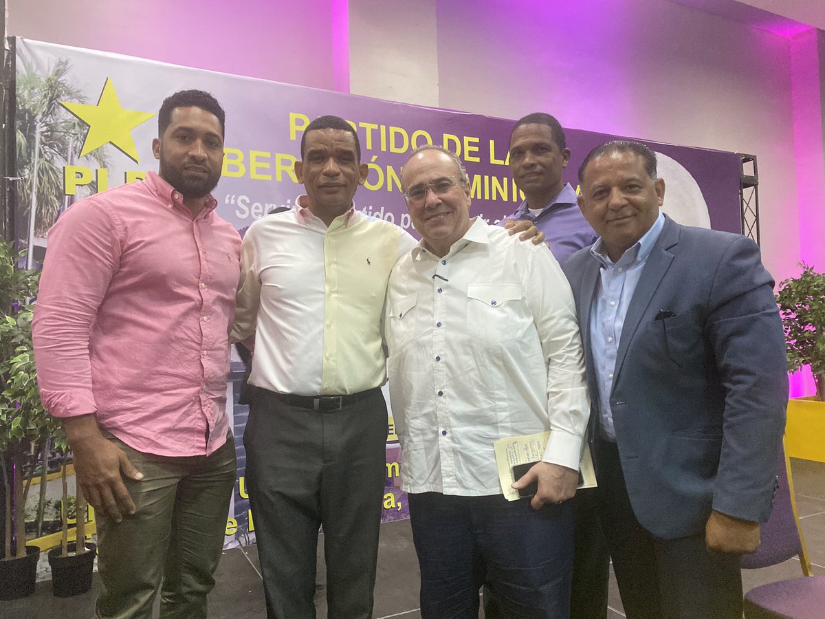 EmmanuelGuerre's tweet photo. Asamblea de Trabajo y Coordinación de los Secretarios Generales, Tecnología y Comunicación, Presidida por el  compañero @charliemariotti Secretario General de nuestro Partido @pldenlinea, con miras a la Victoria de @abelmartinezd y el @pldenlinea en el  2024⭐️.
#pldcrece https://t.co/vyWUMNlsIn