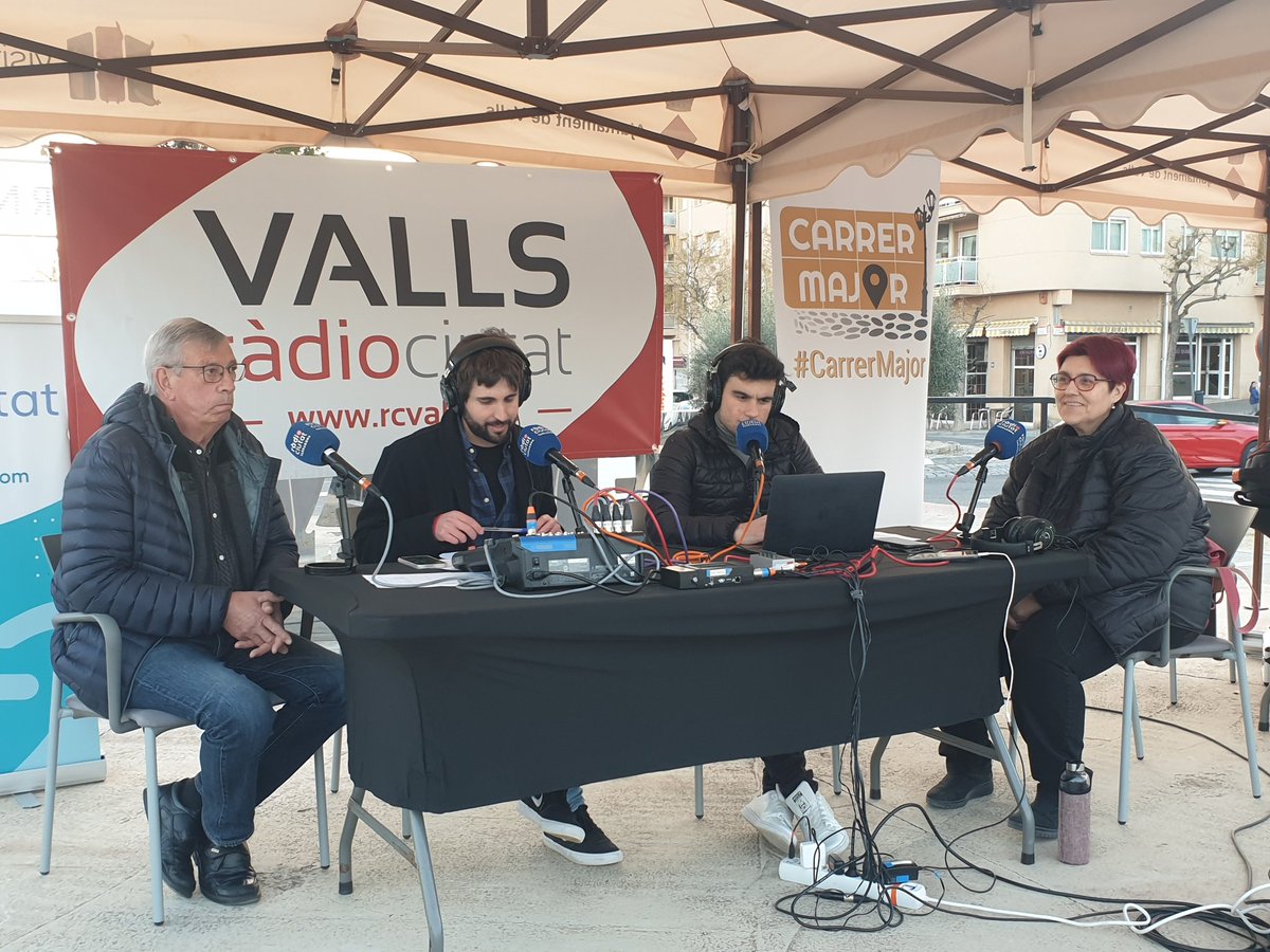 rcvalls's tweet photo. #CarrerMajor #DiaMundialDeLaRadio
🎙 Parlem de ràdio i el paper de les entitats socials. Ho fem amb Xavier Vilalta i Roser Roig
👉
https://t.co/9mDkXeCPoh… #RCVALLS https://t.co/ct9i10ifXz