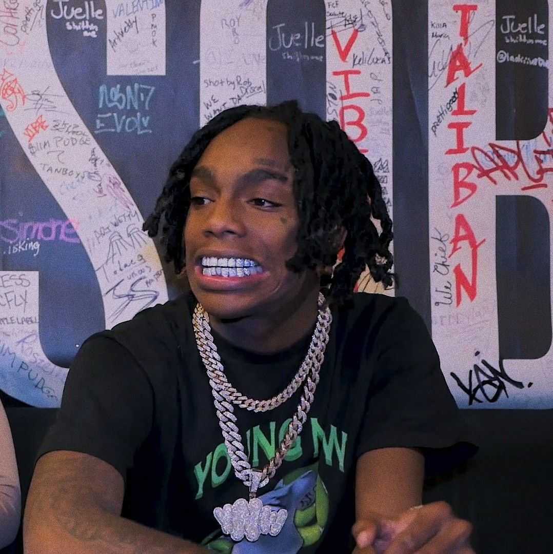 YNW Melly France 🇫🇷 tweet media