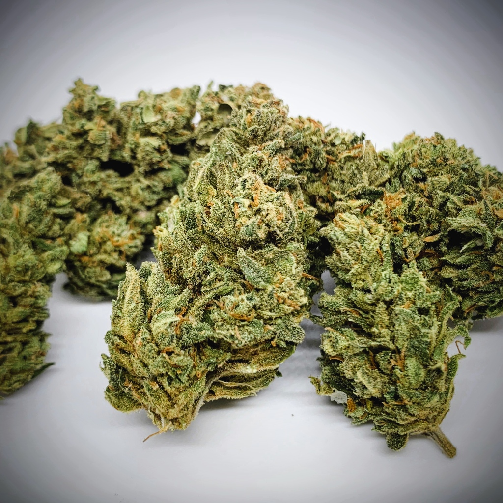 cbdseedlabs's tweet photo. We grow the seeds to get the flowers like these...100% USDA compliant Mtn. Mango hemp flower. Terps thru the roof and a bag appeal that cant be denied.
.
.
.
#hemp #cbdseedlabs #mtnmango https://t.co/3TbTLNY2N7