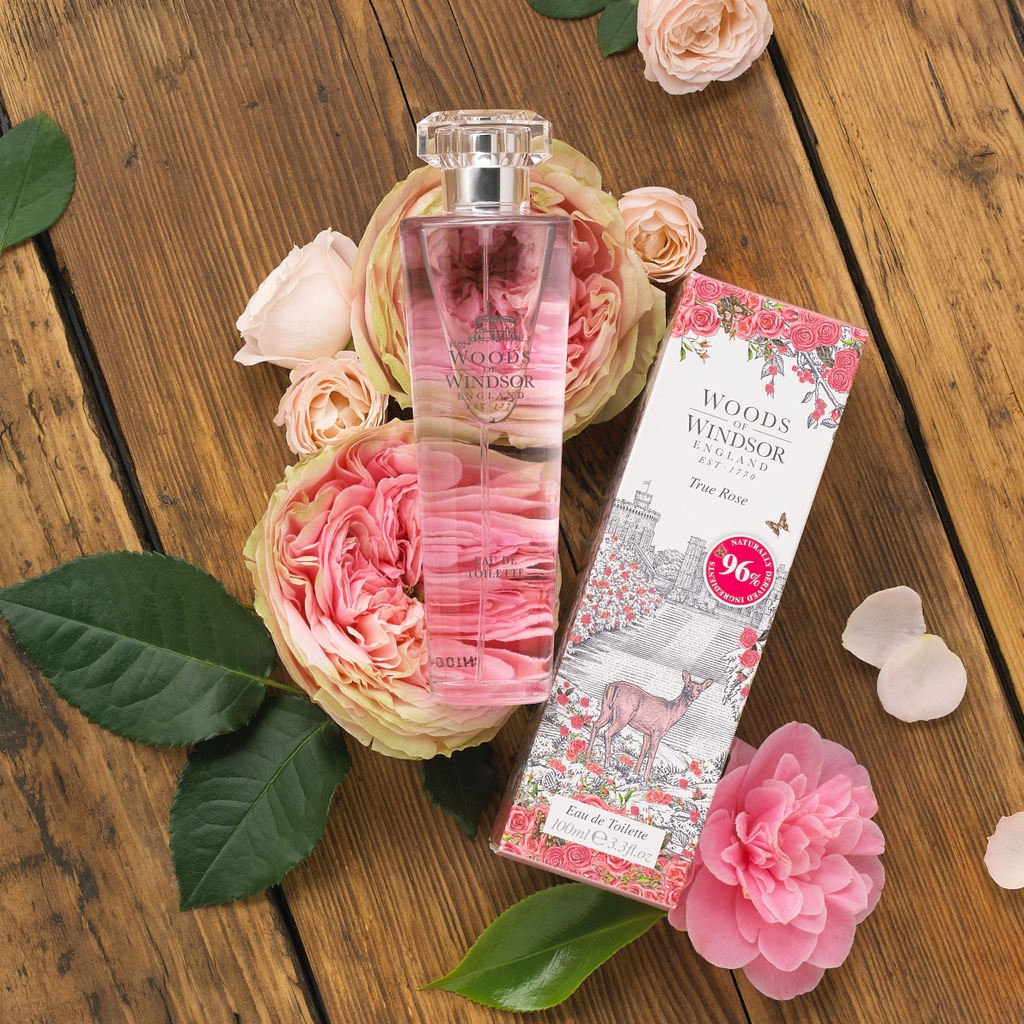 WoodsofWindsor_'s tweet photo. Only a few days left until Valentines!
Our True Rose EDT is our top pick.
Find a last minute gift today and get a 1/3rd off site-wide. Shop via https://t.co/73MWj5pPDD
#Woodsofwindsor #Britishbeauty #Veganbeauty #Valentinesday #valentinesgift #giftideas #giftsforher https://t.co/sg9x1eW7zv