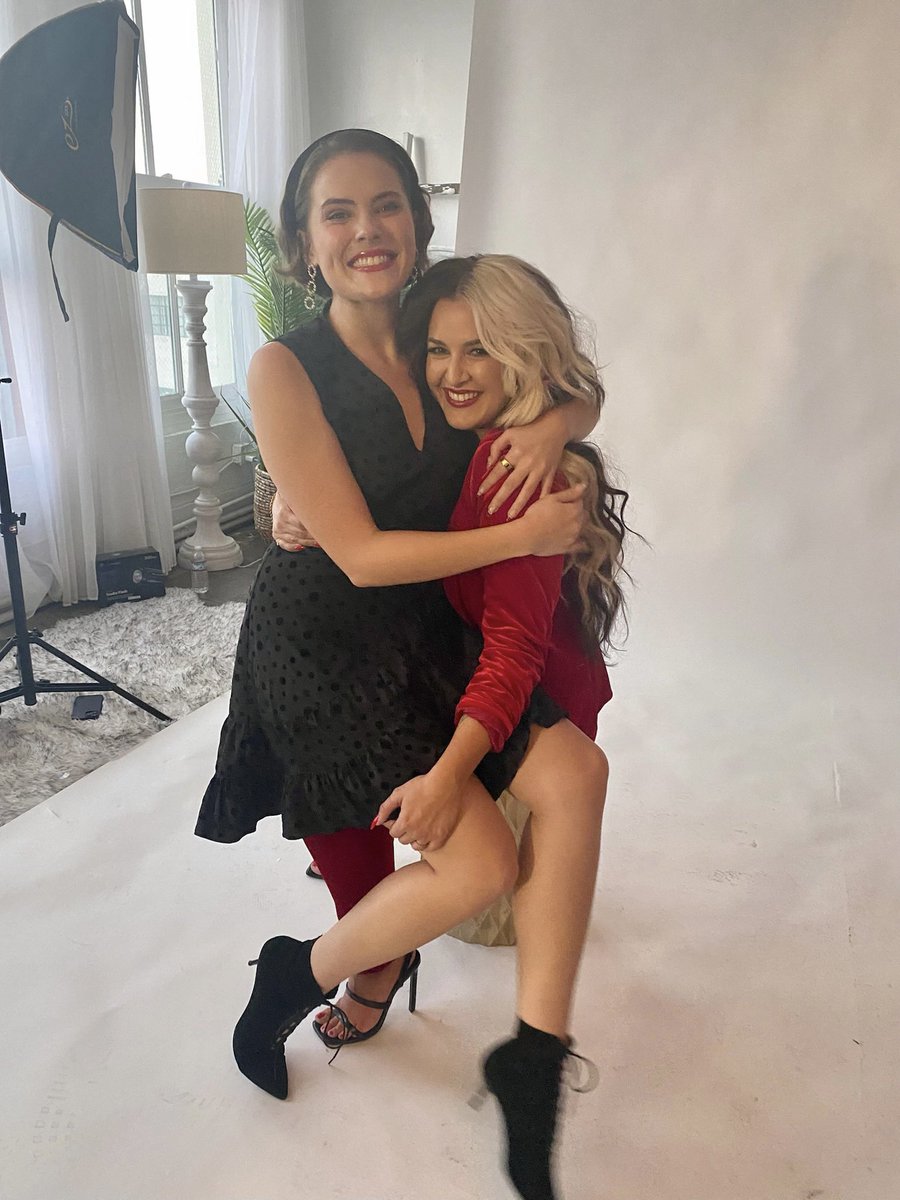 Give it up for friendships 💗 Tag your favorite gals below 💌

#GalentinesDay #Gals #ValentinesDay #Friendship