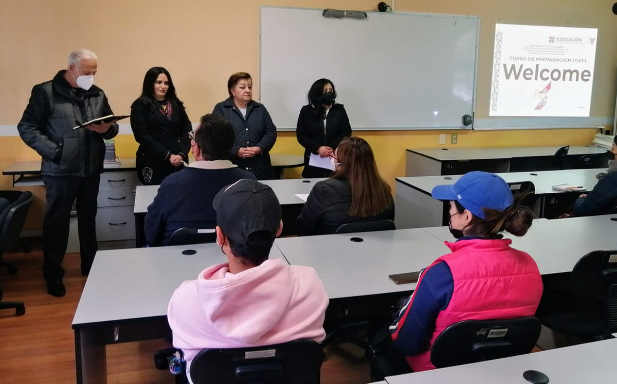 BasicaSEPH's tweet photo. La Mtra. María del Rosario Ramírez Hernández #DGDC y la Dra. Yazmín Téllez Noegueratt #DPC participaron en el arranque del curso de preparación para presentar examen #Toefl.

@natycastrejonv  
#CoordinaciónInglés https://t.co/7mjrntRIMK