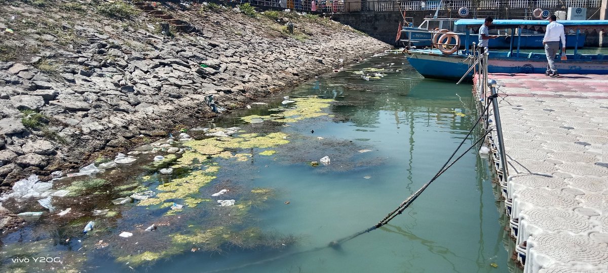 PIYUSHMOHAPATR's tweet image. Plastic every where..unfortunate situation Today picture in Barkul jetty and Kalijai..