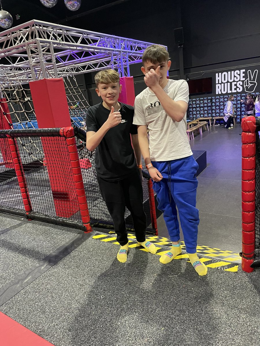 SFADRoutesYP's tweet image. Routes has skills!! Today we had great fun at Airthrill. Lots of bouncing and rolls on the trampolines #Februaryfun #makingfiends #MakingMemories #YouthWork #TeamSFAD @PamSFAD @Kelseysfad @Charli_SFAD @AngelaSFAD