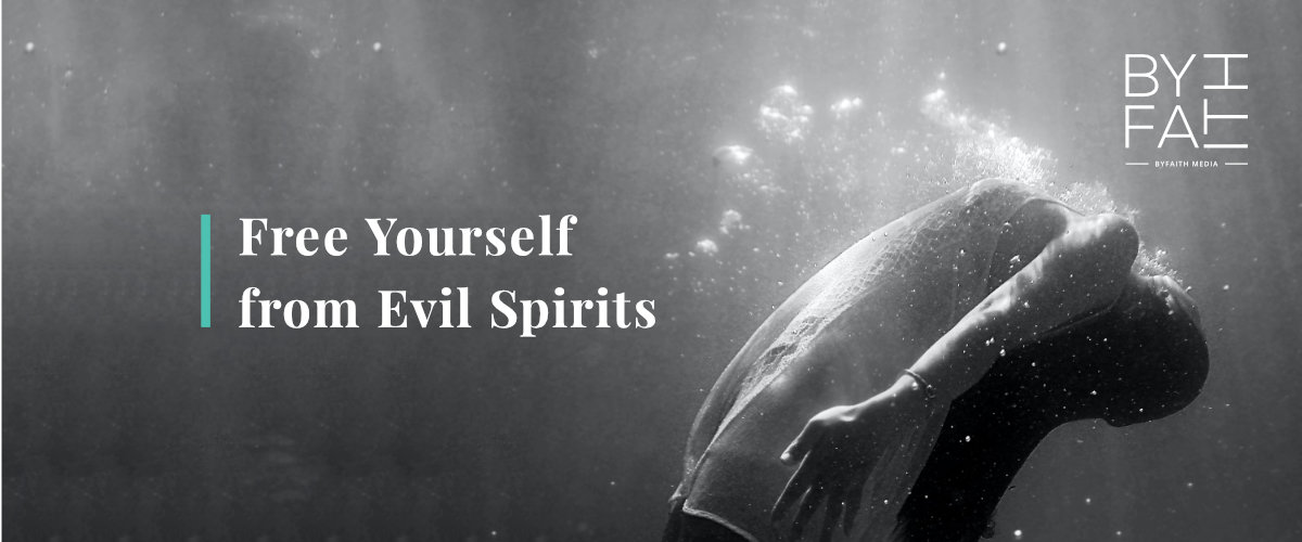 ByFaithMedia's tweet photo. Free yourself from the influence of evil spirits with this prayer of declaration.
https://t.co/HdhWdZuvyY
#BiblicalConfession #SpiritualWarfare #Prayer #Pray #BiblicalDeclaration #JesusChrist #Jesus #God #ChristianArticle #BiblicalThinking #MathewBackholer #Backholer #ByFaith https://t.co/EkiTu8ZCzQ