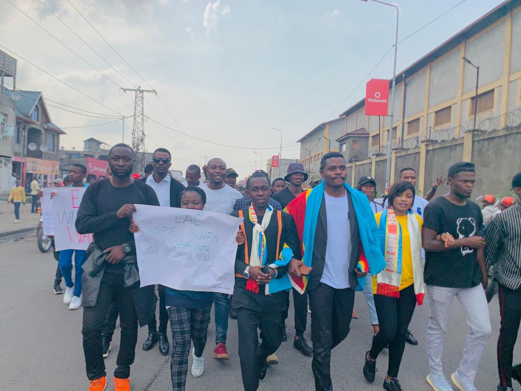 WLinjanja's tweet photo. La communauté estudiantine d la Province du Nord-Kivu a été c lundi 13.Fevrier.2023 dans une marche très pacifique en ville d Goma. Bilan :0 mort  ,0 pierre sur la chaussée  et 0 arrestation . @fredbauma90 @IragiEvariste @theo_nkundiye @TSayiba @fatshi13 @MrBAUMA @PacifiqueLinja1 https://t.co/VChrwtgB97