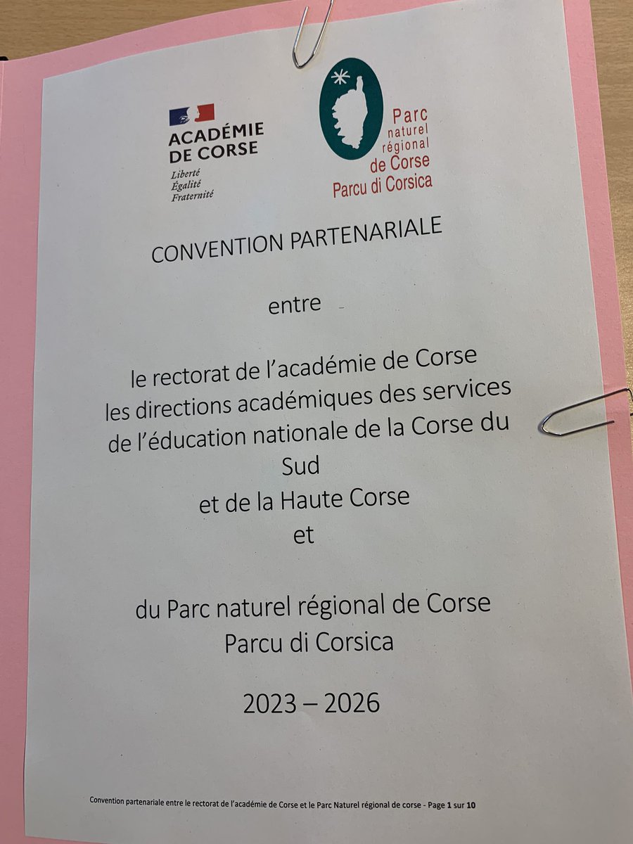 vselvini's tweet photo. Après l’obtention du label Ecoscola @Le_SYVADEC l’école de Vivariu est intégrée à la convention de partenariat Rectorat de Corse @parcudicorsica pour sensibiliser les plus jeunes à la protection de l’environnement et de notre écosystème @PhiAgresti https://t.co/bdev3EBd1l