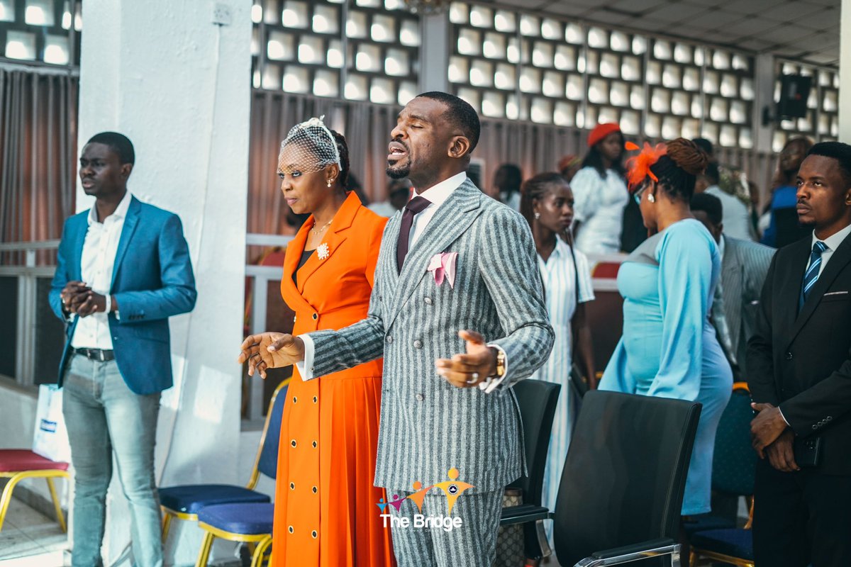 LekeAdeboye's tweet photo. Father, please help us become more like your as sons not just as your children.
#rootedsunday #relasonship #rccgthebridge https://t.co/z3Sc2Qxd3L