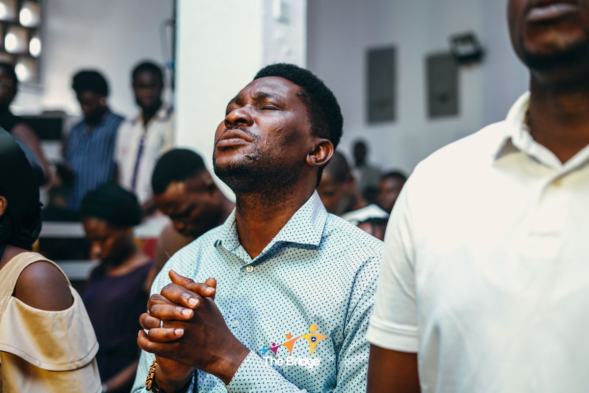 LekeAdeboye's tweet photo. Father, please help us become more like your as sons not just as your children.
#rootedsunday #relasonship #rccgthebridge https://t.co/z3Sc2Qxd3L
