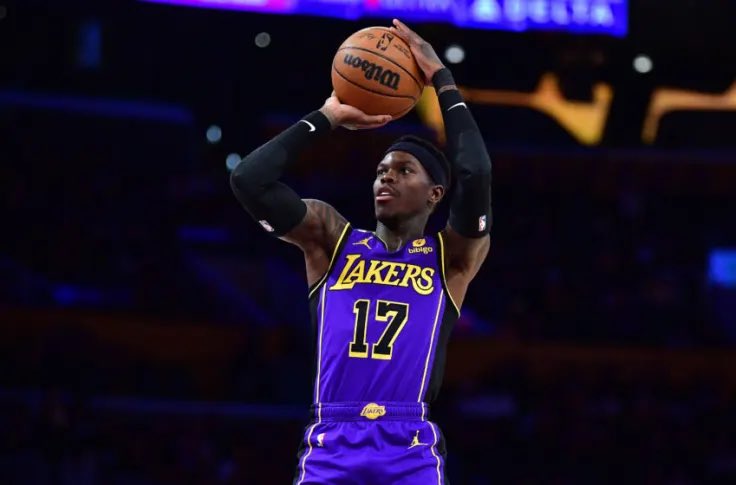 LakersLead's tweet photo. DENNIS SCHRODER’S LAST 6 GAMES WITHOUT LEBRON

▫️22.1 PPG
▫️4.7 APG
▫️47/40/91 SPLITS

THAT’S TUFF 😤 #LAKESHOW https://t.co/kxTaDoC9py