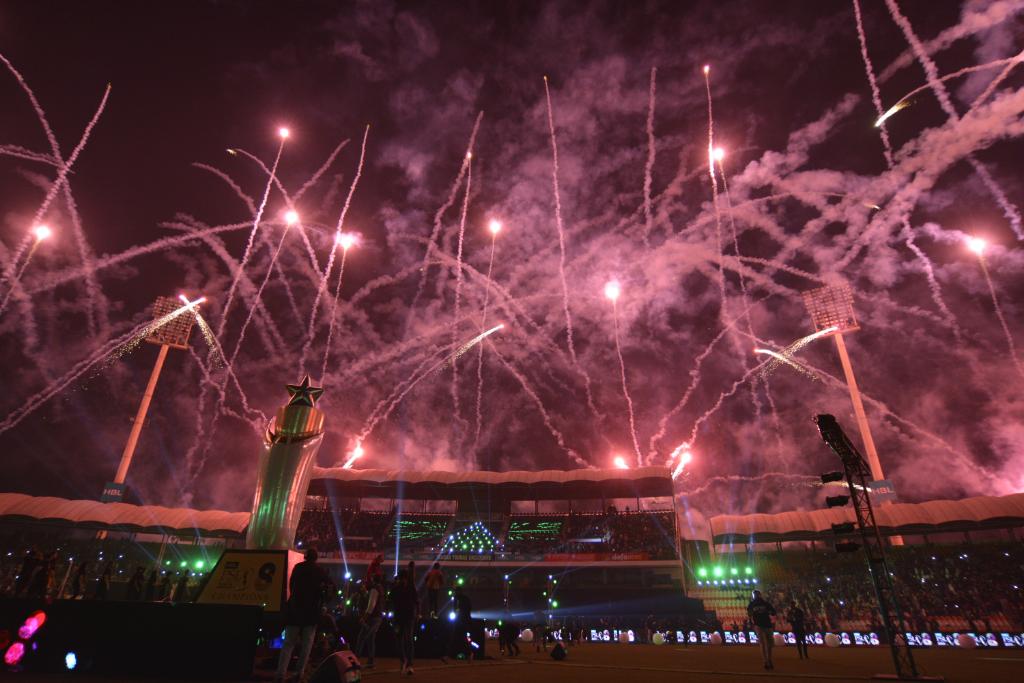 CricMindz's tweet photo. #PSL8 opening ceremony in pictures 

P.C: @TheRealPCB https://t.co/cw8wJA94Pc