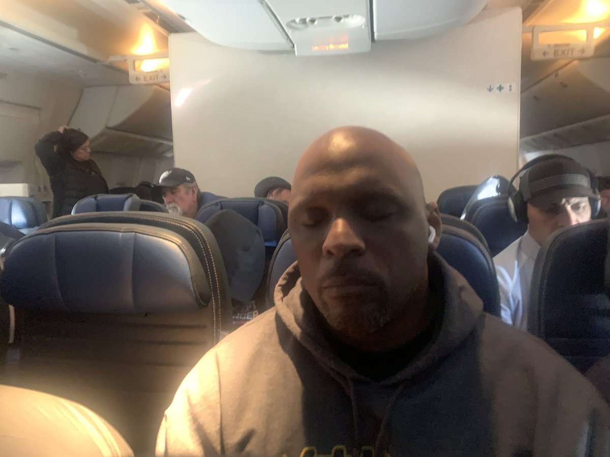 Kahari Hicks tweet media