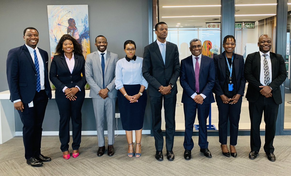 Delighted to have apprised the @StanChart🇿🇲 leadership team on the developments within our #MSME #DigitalFinancialInclusion Program, & explore possibilities 4 collaboration towards implementation of the Regional Digital Retail #Payments Scheme. Great meeting, exciting prospects!