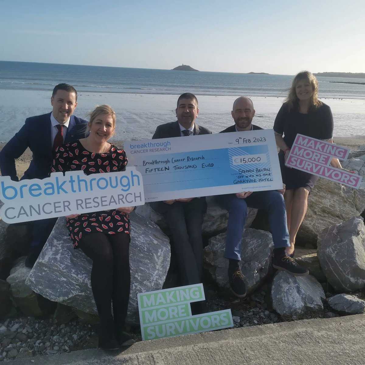 Garryvoehotel's tweet photo. We were delighted to hand over €15,000 to @BreakthroCancer raised at our Medieval Banquet!
MD Stephen Belton shaved his head on the night! We would like to thank everyone who contributed, helped & supported in anyway to make this possible.
#charity #headshave #breakthroughcancer https://t.co/i9cCtWKU0c